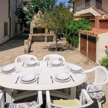 Lia By Interhome * La Caletta
