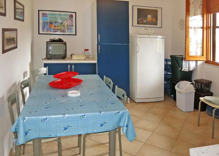 Lia By Interhome Tatil Evi *